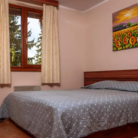 Stand'art - , смолянски езера Apartman