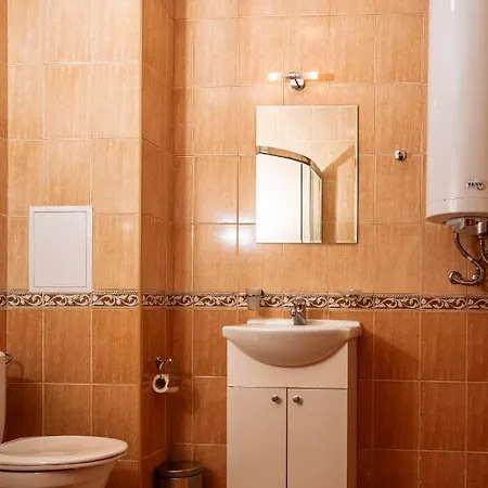 Stand'art - , смолянски езера Apartman