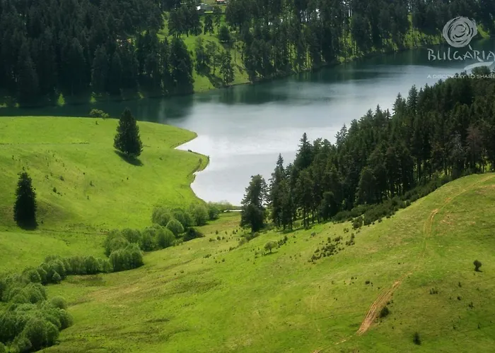 Stand'art - , смолянски езера Apartmán *